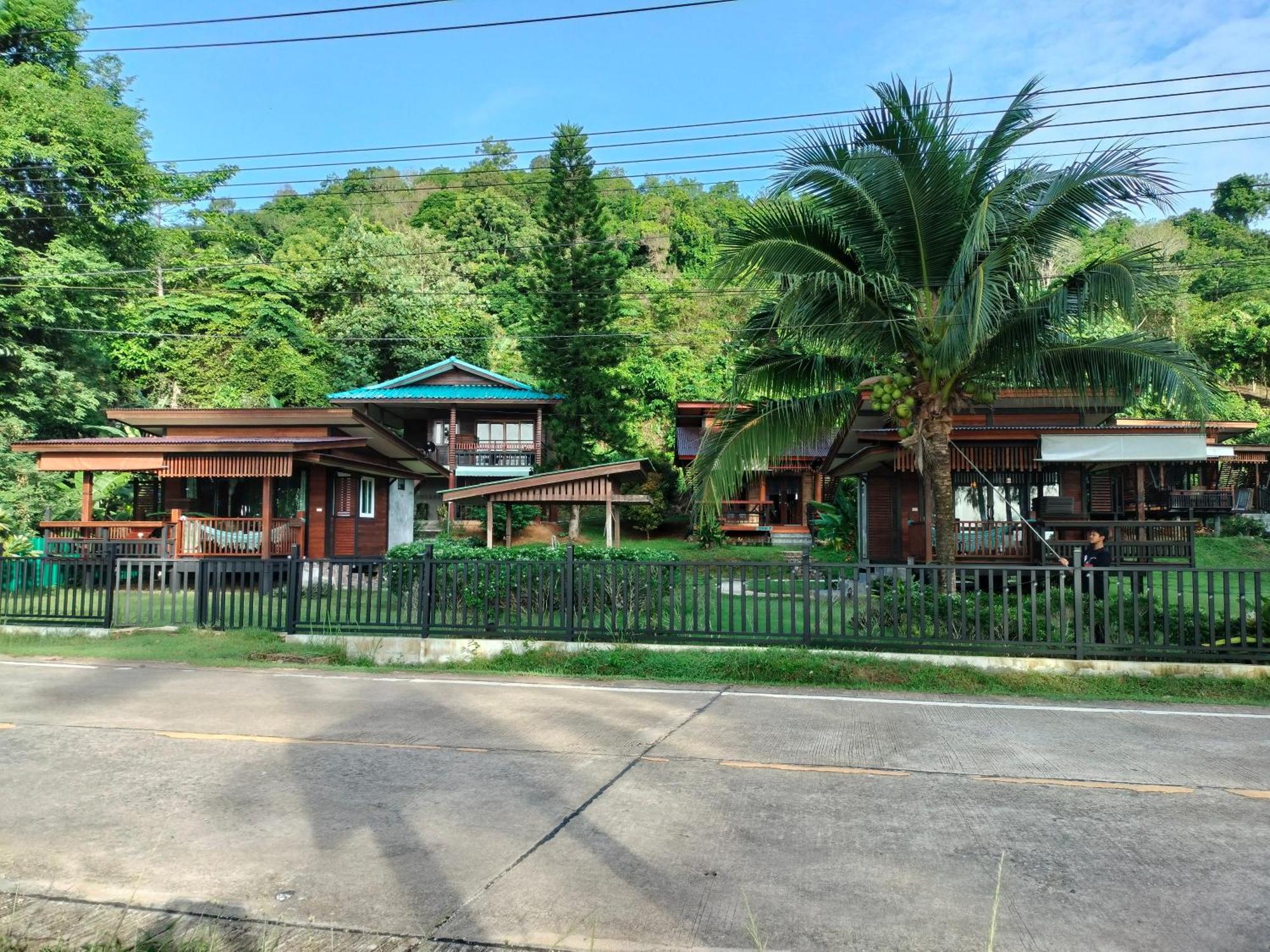 Suntisook Resort Ko Yao Noi Exterior foto